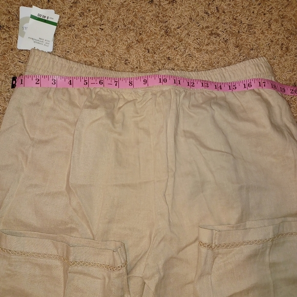 Emily Daniels Women's Stone Linen Blend W/Faggoting Capris - Picture 10 of 10